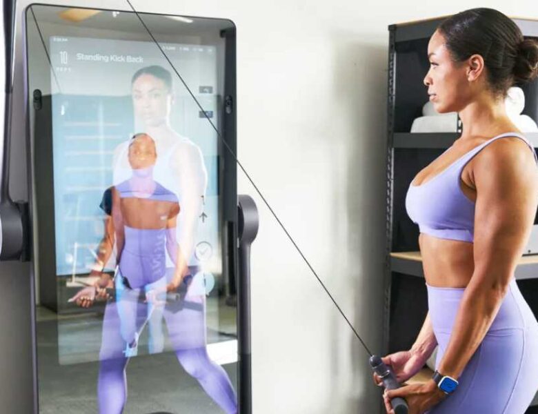 Workout Mirror: Specchi Smart per il Fitness a Domicilio